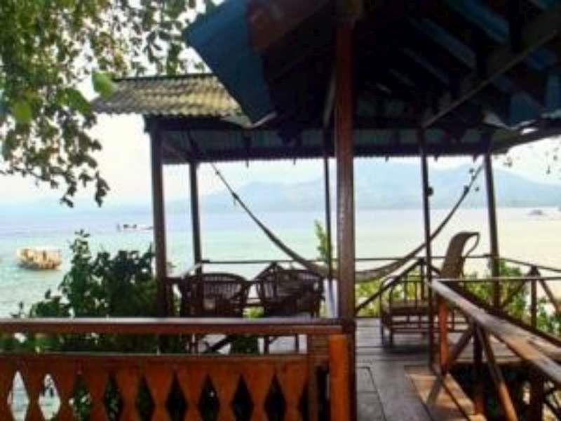 Bunaken Divers Sea Breeze Resort Dış mekan fotoğraf